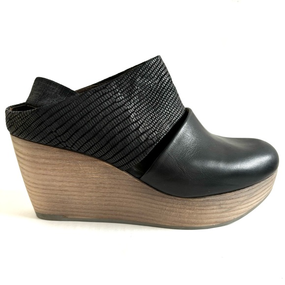 Coclico Harlen Wedge Platform Clogs Leather Wooden Shoes Black Size 6/36 - Picture 3 of 17